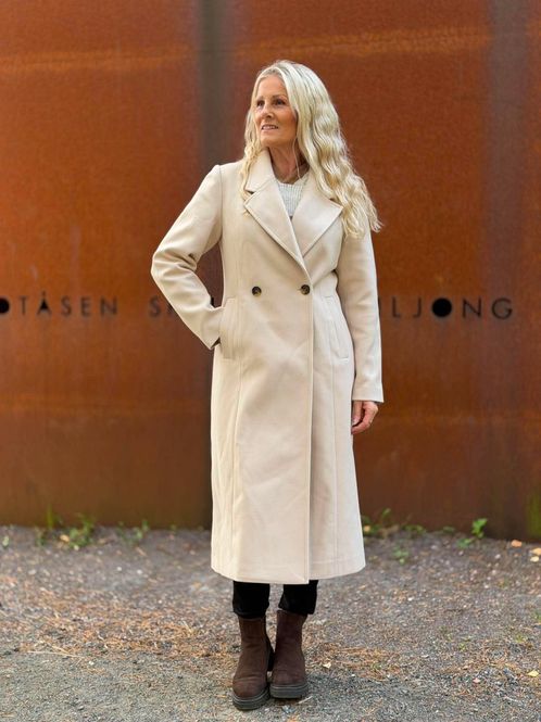 Hovedbilde Camille Kåpe Taupe