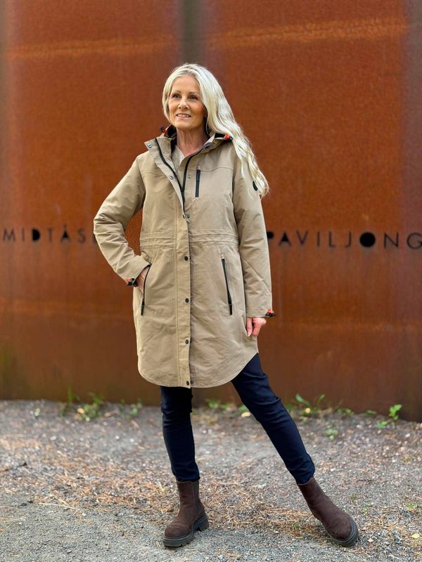 Alba Regnjakke Khaki