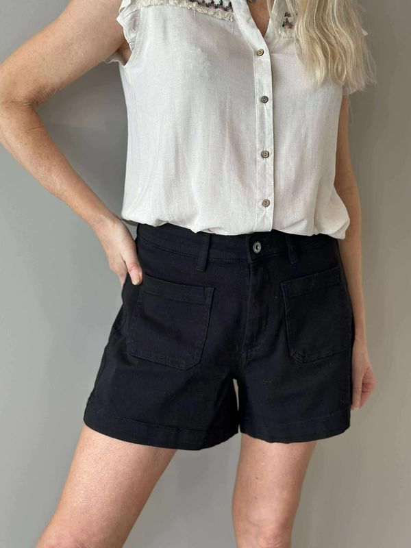 Pepper Shorts Sort