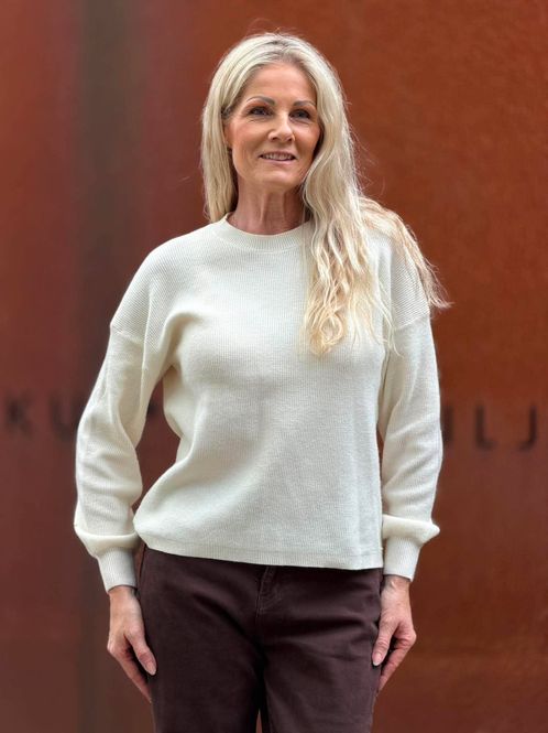 Hovedbilde Nira Genser Hvit
