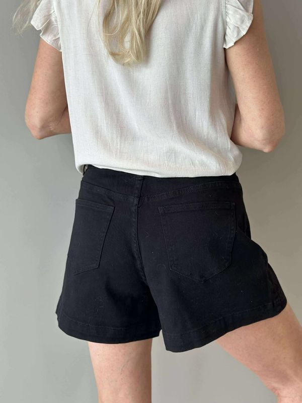 Pepper Shorts Sort