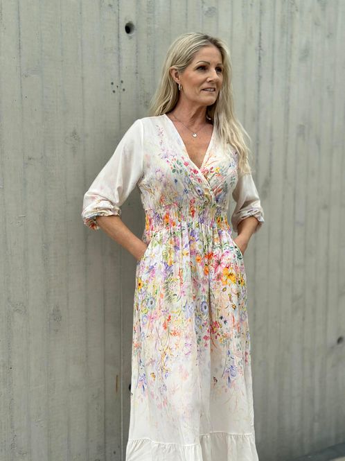 Hovedbilde Nisha Kjole Beige