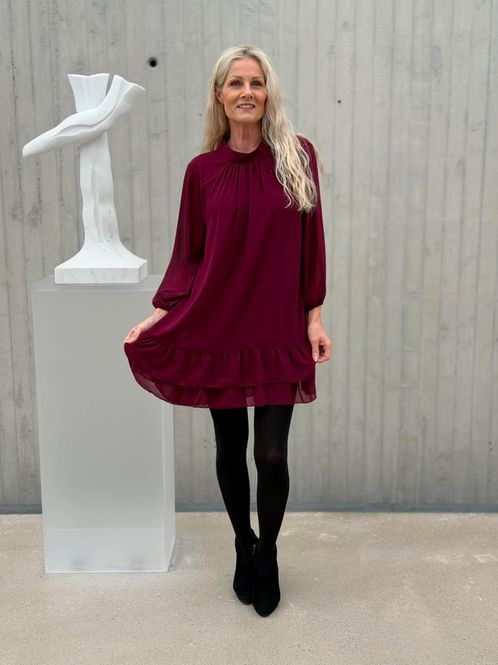 Hovedbilde Sidney Kjole Vinrød